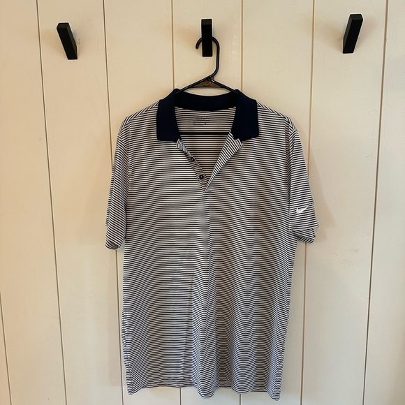 Nike Golf Polo - Picture 3 of 5